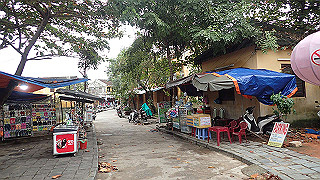 pc152835_thumb.jpg