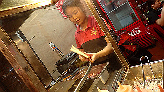 pc152842_thumb.jpg