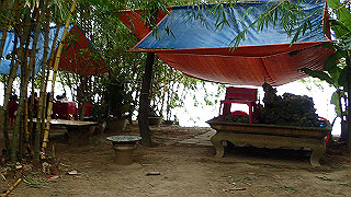 pc162861_thumb.jpg