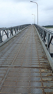 pc162868_thumb.jpg
