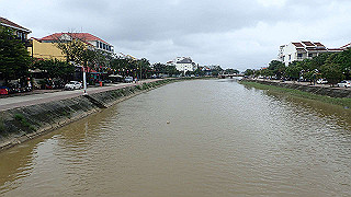 pc162882_thumb.jpg
