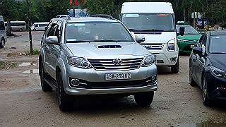 pc162904_thumb.jpg