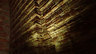 pc162956_thumb.jpg