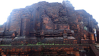 pc163030_thumb.jpg