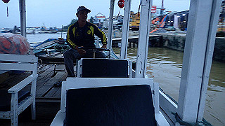 pc163068_thumb.jpg