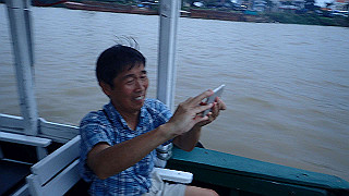 pc163072_thumb.jpg