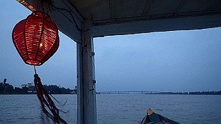 pc163076_thumb.jpg