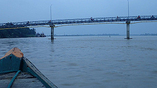 pc163081_thumb.jpg