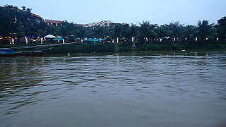 pc163085_thumb.jpg