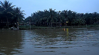 pc163086.mov_thumb.jpg
