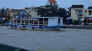 pc163091.mov_thumb.jpg