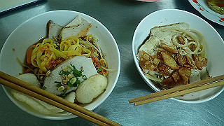 pc163102_thumb.jpg
