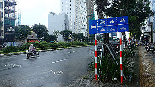pc173191_thumb.jpg