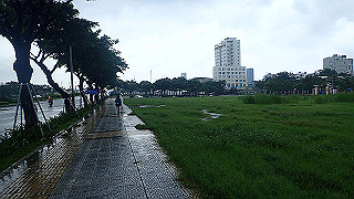 pc173202_thumb.jpg