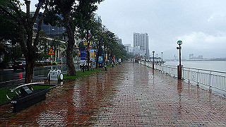 pc173222_thumb.jpg