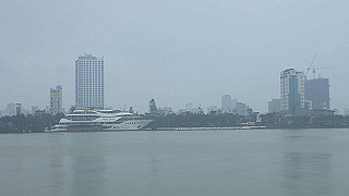 pc173223_thumb.jpg