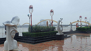 pc173241_thumb.jpg
