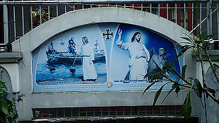 pc173262_thumb.jpg