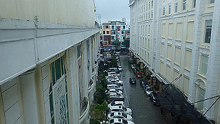 pc173298_thumb.jpg