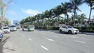 pc183328_thumb.jpg