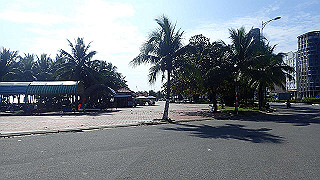 pc183331_thumb.jpg