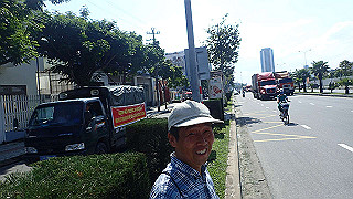 pc183375_thumb.jpg
