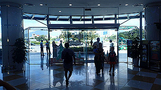 pc183400_thumb.jpg