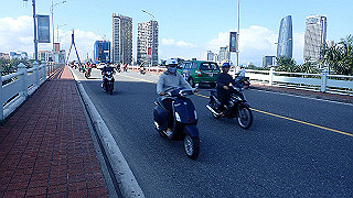 pc183406_thumb.jpg