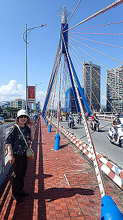 pc183409_thumb.jpg