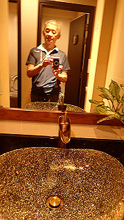 pc183543_thumb.jpg