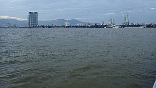 pc183545_thumb.jpg