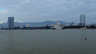 pc183551_thumb.jpg