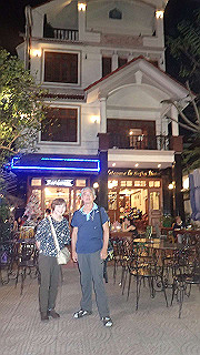 pc183576_thumb.jpg