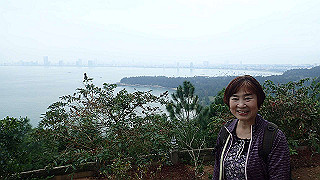 pc193629_thumb.jpg