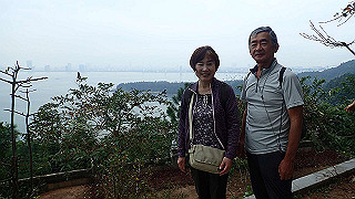 pc193630_thumb.jpg