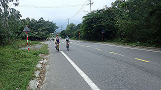 pc193653_thumb.jpg