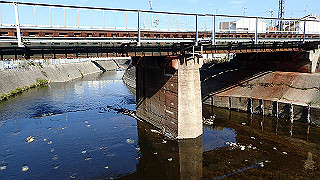 p2050441_thumb.jpg