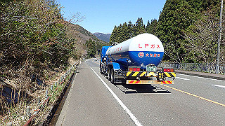 p4130565_thumb.jpg