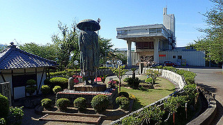 p5081122_thumb.jpg