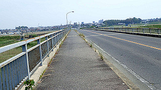 p5261416_thumb.jpg