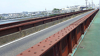p5261471_thumb.jpg