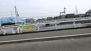 p5261581_thumb.jpg