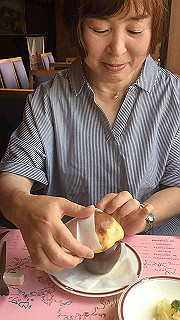20190612_031722016_ios.mov_thumb.jpg