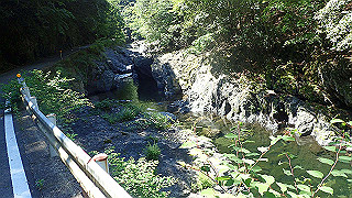 p6251464_thumb.jpg