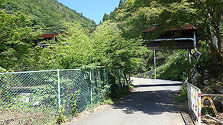 p6251473_thumb.jpg