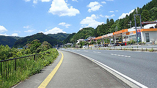 p6251522_thumb.jpg