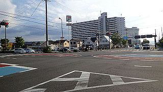 pa071200_thumb.jpg
