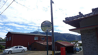 pa201016_thumb.jpg