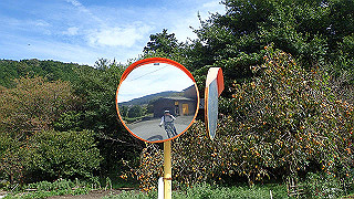 pa201018_thumb.jpg