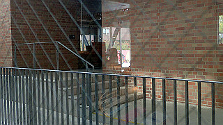 pb030060_thumb.jpg